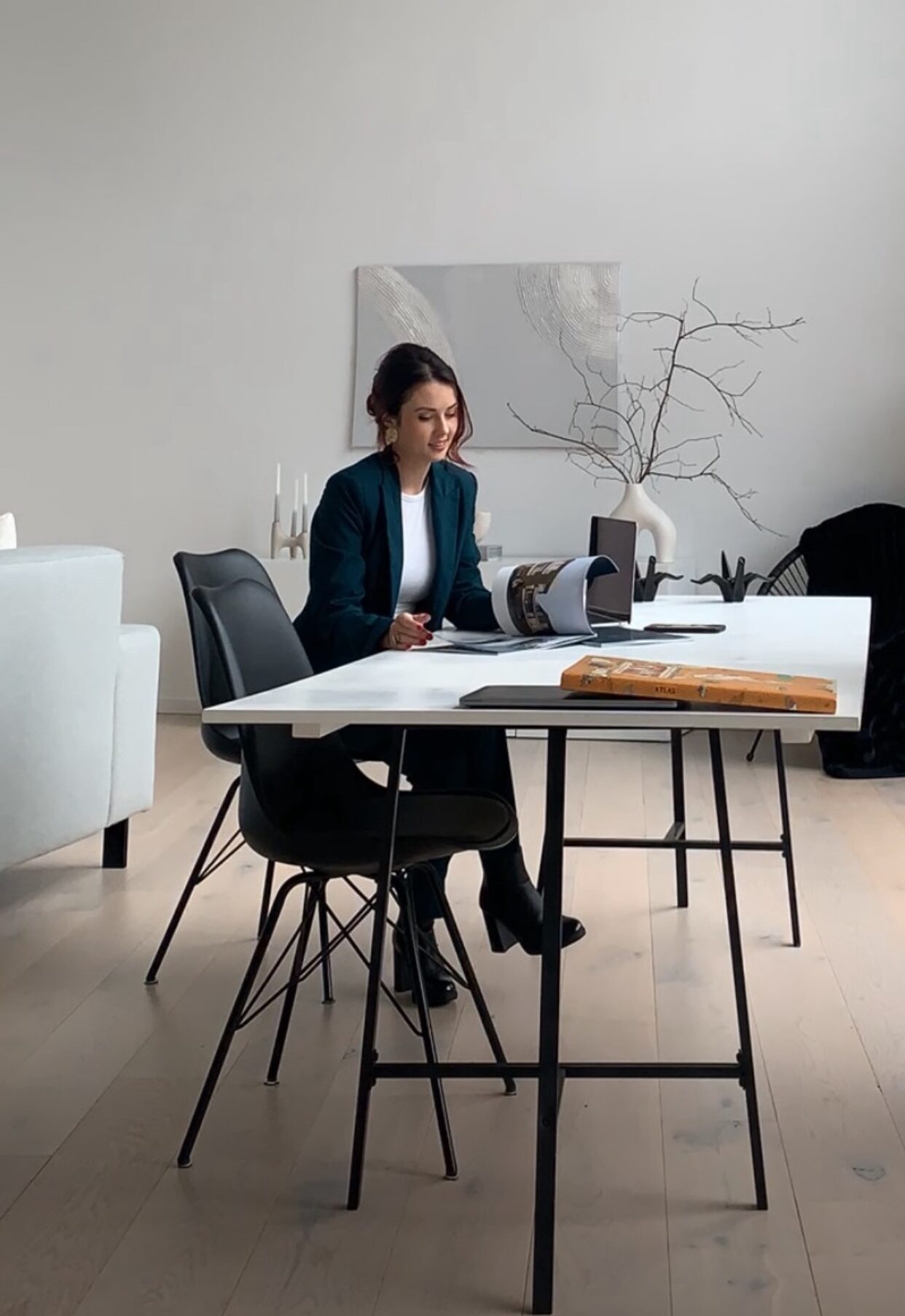 9229EBF0 2A7C 44A1 97C5 B94829704B20 e1763576196769